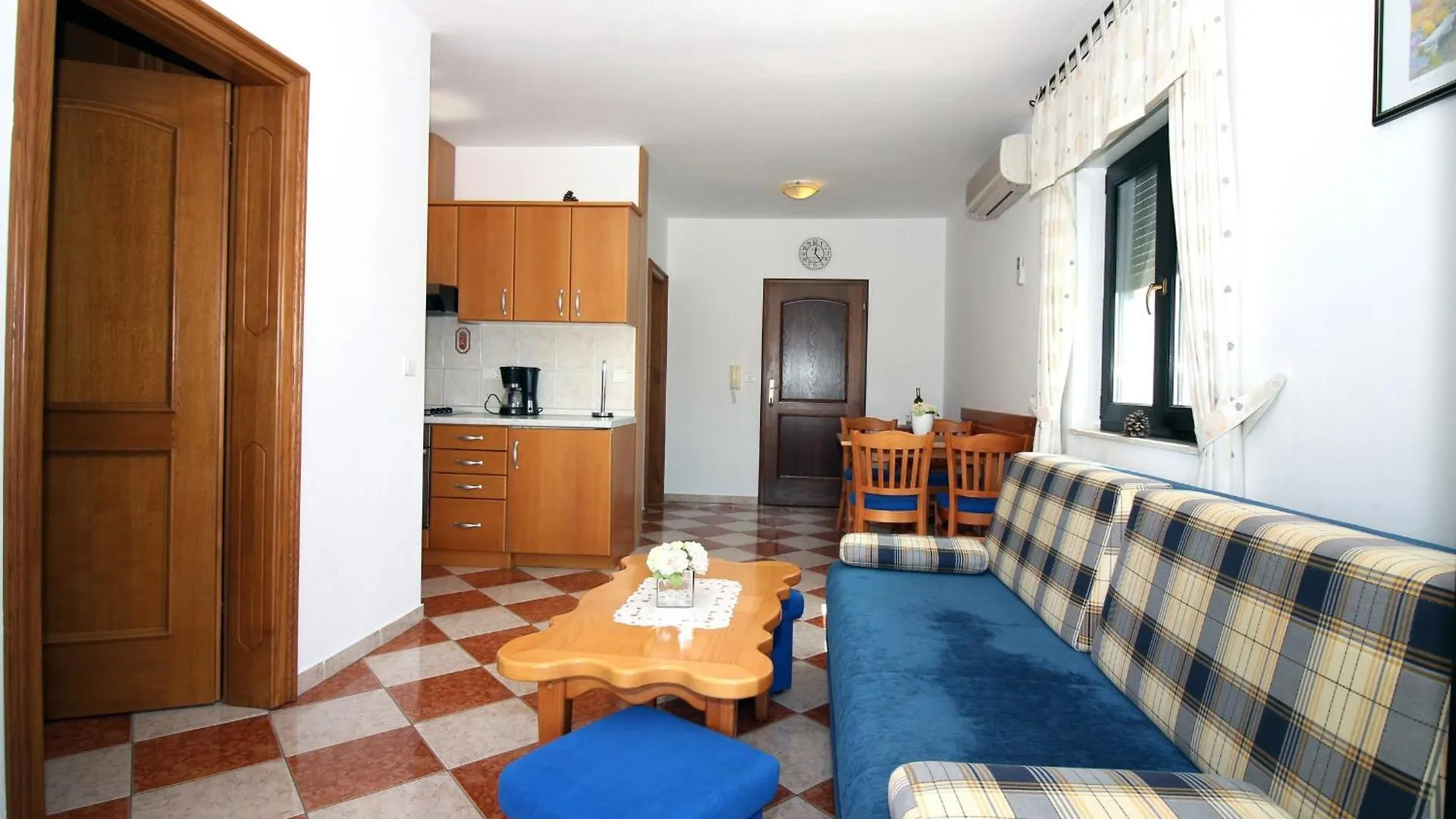 Apartman Apartmani Amado/Lozic Zára