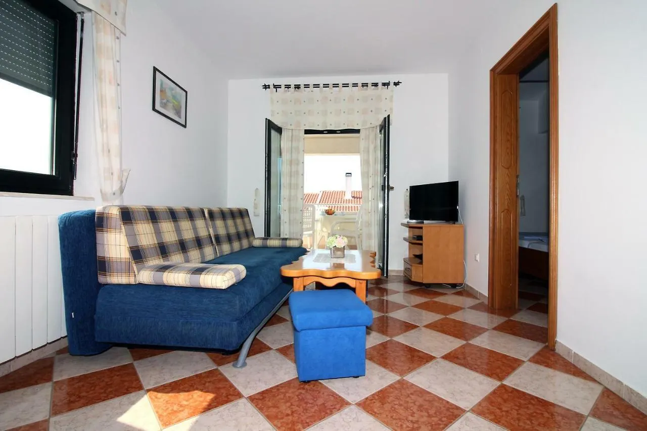Apartmani Amado/Lozic Zára