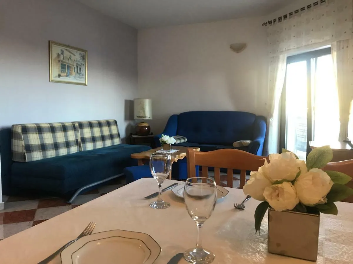 Apartmani Amado/Lozic Zadar 0*,